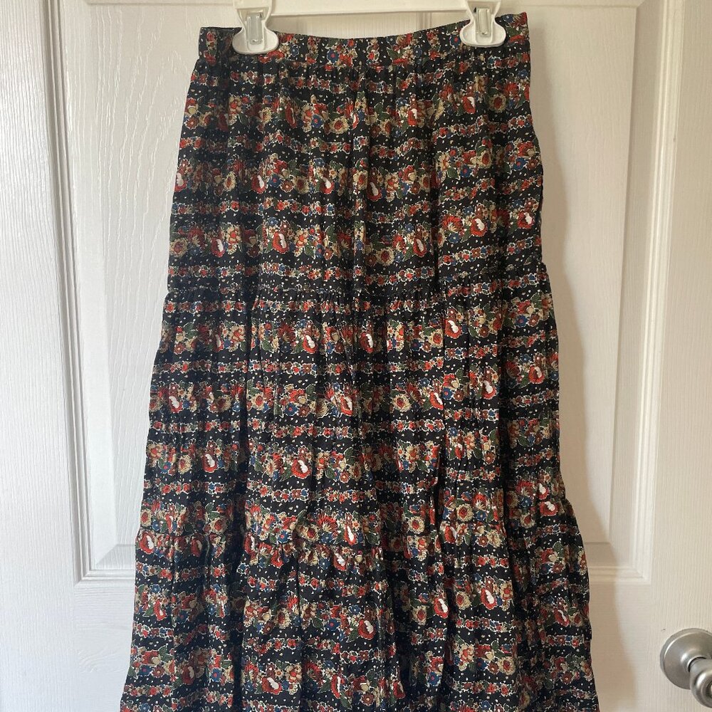 Vintage Italian mid-length tiered skirt with colorful floral pattern